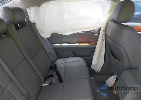 2005 Toyota Avalon Limited из США, поврежденный, VIN 4T1BK36B45U018123